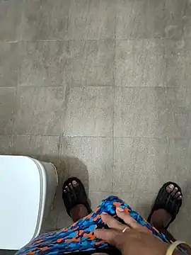 bigdick lickingexpert08 online show from October 2025 08:15:01 PM