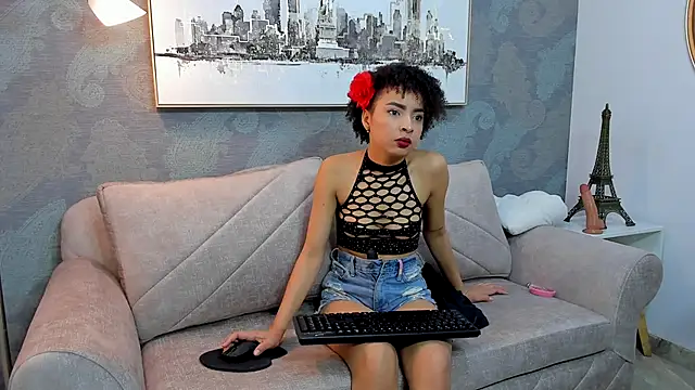 Lucia jane online show from November 2025 07:57:01 PM