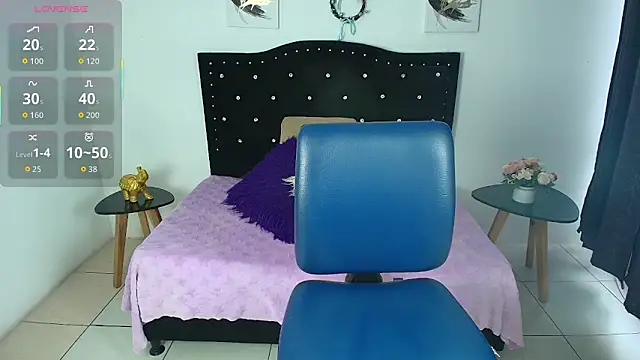 SammySmall F w online show from November 2025 09:36:01 PM