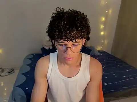 Tom Blues online show from January 2026 12:33:02 PM