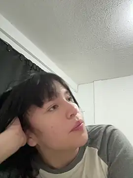 aliciia 23 online show from September 2025 04:16:01 AM