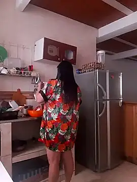 tiffany Johnson1 online show from November 2025 01:10:01 PM