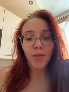 PollyVinice online show from June 2026 10:39:02 AM