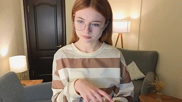 Snapshot of Susan_Gardner chatting on September 2025 08:05:02 AM Susan Gardner online show from September 2025 08:05:02 AM