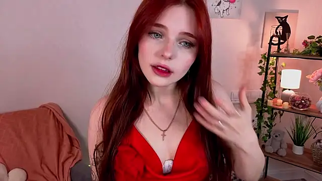 AnnieKim  online show from November 2025 02:06:01 PM