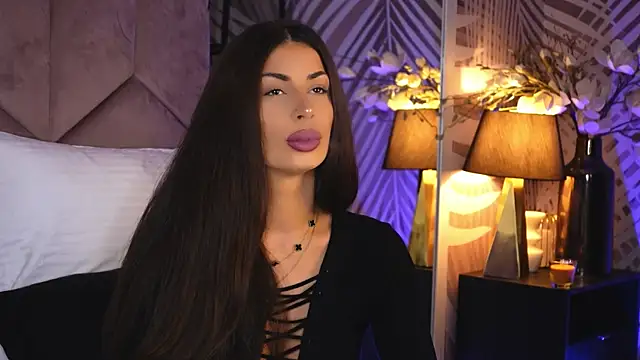 EvaRhea online show from November 2025 03:52:02 AM