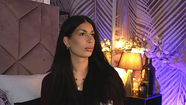 Snapshot of EvaRhea chatting on February 2026 03:57:02 AM EvaRhea online show from February 2026 03:57:02 AM