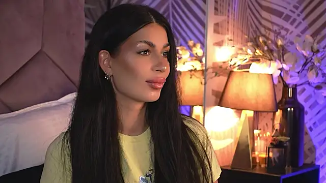 Snapshot of EvaRhea chatting on February 2026 03:58:01 AM EvaRhea online show from February 2026 03:58:01 AM