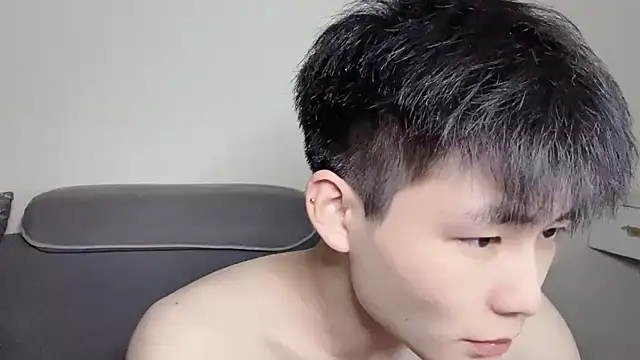 xiaoyang5200 online show from November 2025 03:11:02 PM