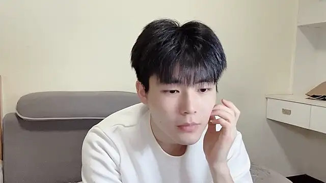 xiaoyang5200 online show from December 2025 03:52:01 PM