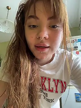 LunaMillie online show from July 2026 09:34:02 AM