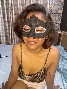 SIZZLER 1100 online show from September 2025 09:04:01 PM