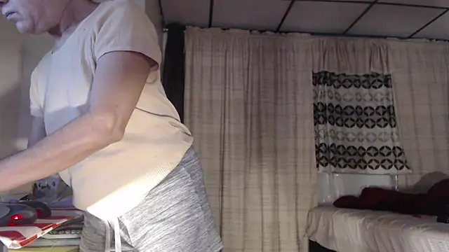 Snapshot of ANALTRAINING4U2 chatting on October 2025 06:15:02 AM ANALTRAINING4U2 online show from October 2025 06:15:02 AM