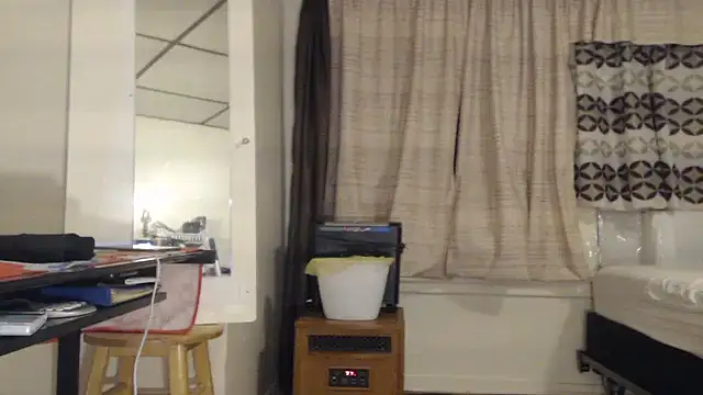 ANALTRAINING4U2 online show from December 2025 02:28:02 AM