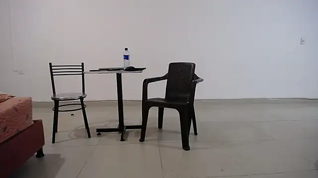 Snapshot of yohacriss chatting on October 2025 03:21:02 AM yohacriss online show from October 2025 03:21:02 AM