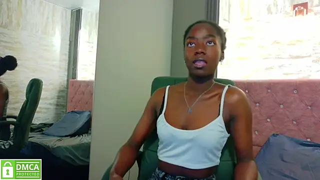 Snapshot of katia_green1 chatting on September 2025 11:21:02 AM katia green1 online show from September 2025 11:21:02 AM