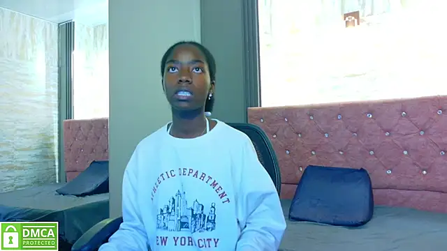 Snapshot of katia_green1 chatting on September 2025 05:50:01 PM katia green1 online show from September 2025 05:50:01 PM