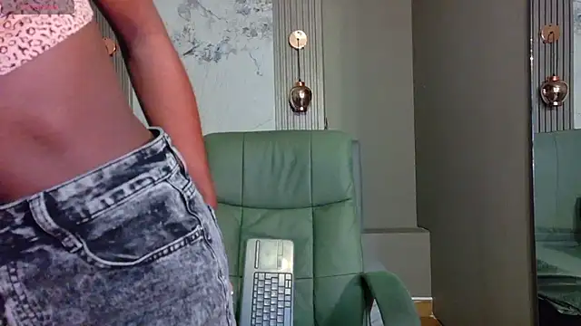 Snapshot of katia_green1 chatting on November 2025 11:30:01 AM katia green1 online show from November 2025 11:30:01 AM