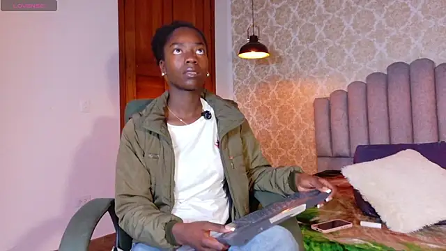 Snapshot of katia_green1 chatting on December 2025 12:20:01 PM katia green1 online show from December 2025 12:20:01 PM