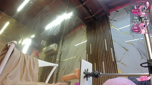 Snapshot of VictoriaDuart chatting on September 2025 09:29:02 PM VictoriaDuart online show from September 2025 09:29:02 PM