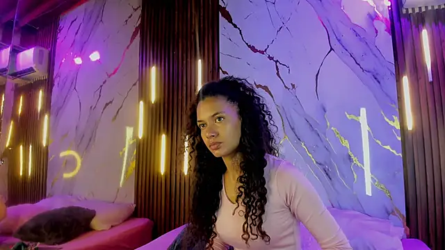 Snapshot of VictoriaDuart chatting on September 2025 07:41:02 PM VictoriaDuart online show from September 2025 07:41:02 PM