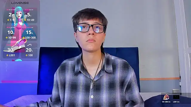 Tsuki Maru online show from November 2025 02:54:01 PM