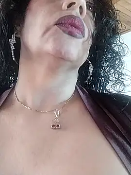 adelen smith online show from April 2026 05:21:01 PM