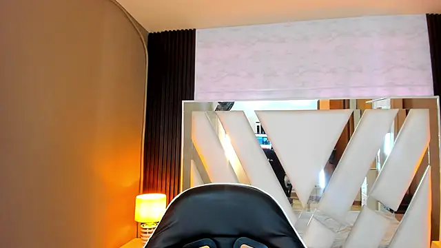 Amy Hottiee online show from December 2025 11:52:01 AM