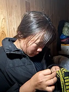 ALIENHR38 online show from January 2026 02:25:02 AM