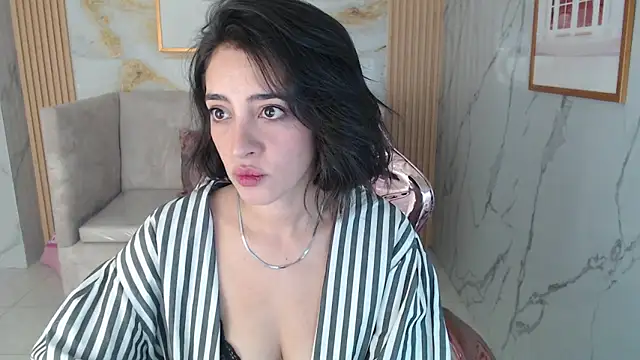 Snapshot of sara_lopez_s chatting on September 2025 01:11:02 PM sara lopez s online show from September 2025 01:11:02 PM