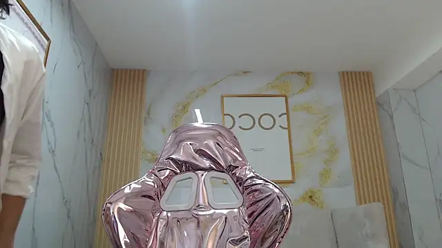 Snapshot of sara_lopez_s chatting on September 2025 01:13:01 PM sara lopez s online show from September 2025 01:13:01 PM