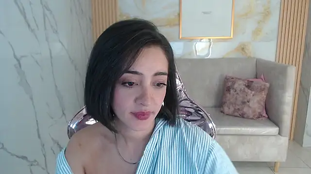 Snapshot of sara_lopez_s chatting on October 2025 01:46:02 PM sara lopez s online show from October 2025 01:46:02 PM