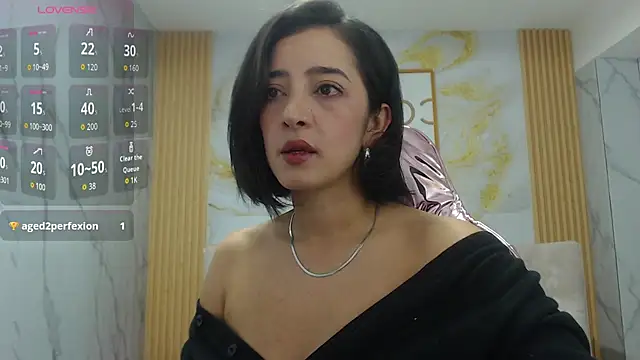 Snapshot of sara_lopez_s chatting on November 2025 01:22:02 PM sara lopez s online show from November 2025 01:22:02 PM