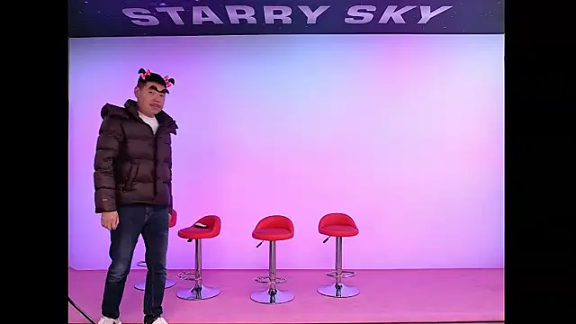 girl520long online show from January 2026 02:00:01 PM