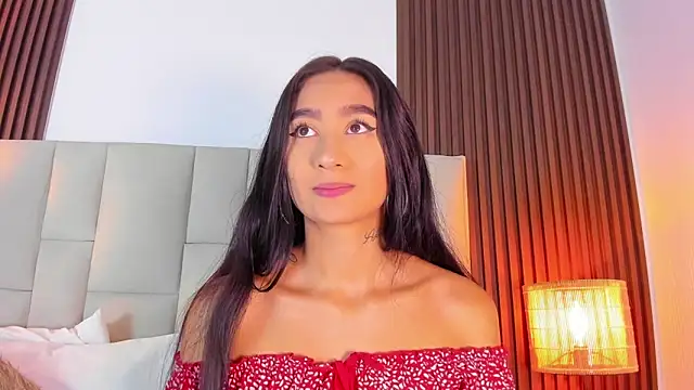 Nicolqueen  online show from May 2026 11:15:01 AM
