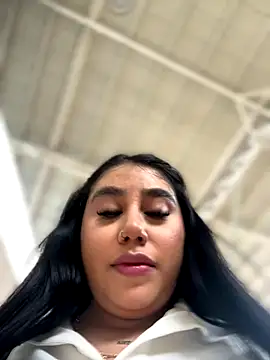 Snapshot of Sophie_Dreamss chatting on November 2025 07:56:02 PM Sophie Dreamss online show from November 2025 07:56:02 PM