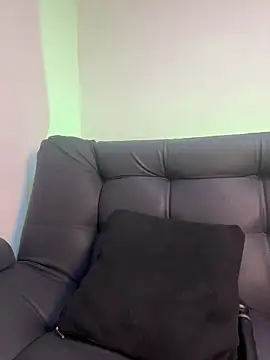 Snapshot of Skarlett_12_ chatting on October 2025 11:03:02 PM Skarlett 12 online show from October 2025 11:03:02 PM