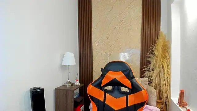 Thais kim online show from March 2026 04:02:02 PM