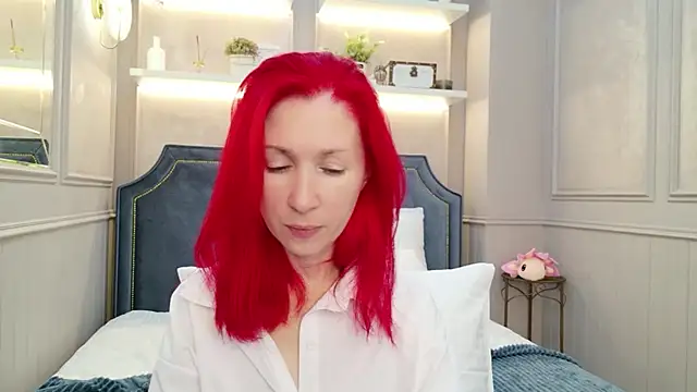 Snapshot of Sofia_Lix chatting on December 2025 04:00:02 AM Sofia Lix online show from December 2025 04:00:02 AM