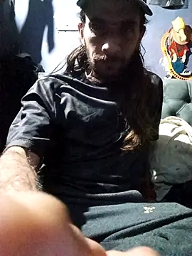 Snapshot of hairy_mannn chatting on December 2025 01:21:02 AM hairy mannn online show from December 2025 01:21:02 AM