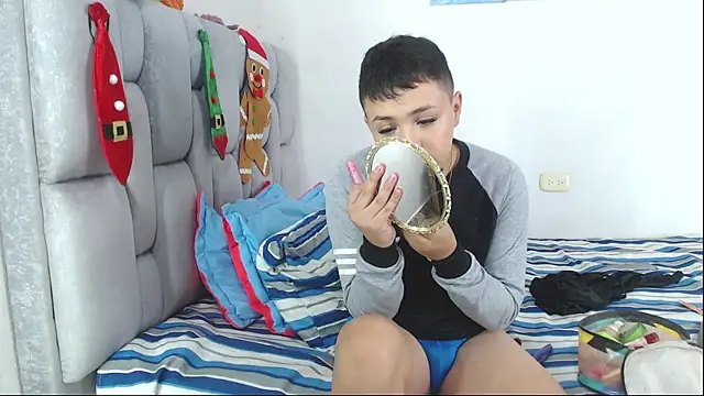 christopher Hot online show from November 2025 10:31:01 PM