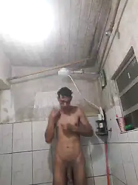 Dedede32 online show from September 2025 01:18:01 AM