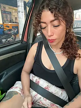 roxyrougee online show from January 2026 02:20:01 PM