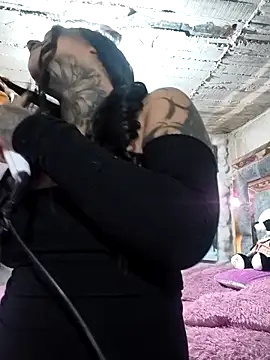 missashlyrosette online show from February 2026 09:41:01 PM