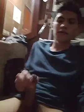 aispuro8505 online show from February 2026 07:25:01 AM