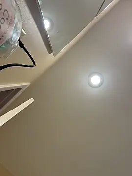 DILFiGuess11 online show from February 2026 03:47:01 AM