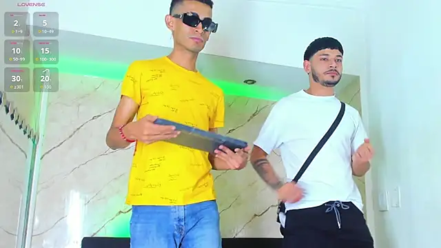 Golldens Dreamss online show from October 2025 08:07:01 PM