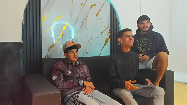 Golldens Dreamss online show from November 2025 11:43:02 AM