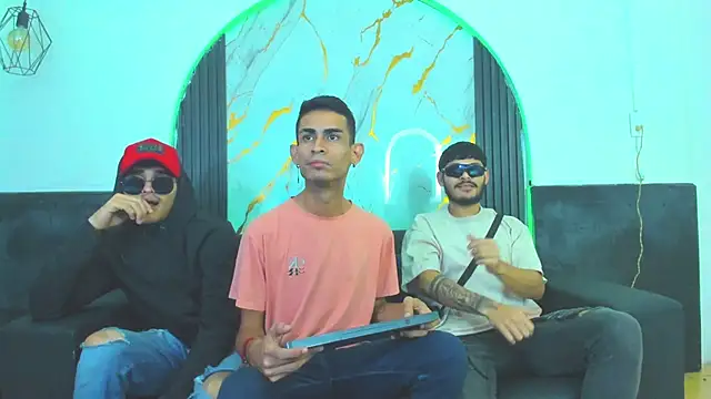 Golldens Dreamss online show from November 2025 11:54:01 AM