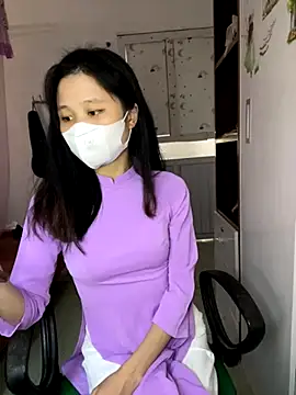  Mon 23 online show from December 2025 06:51:01 AM